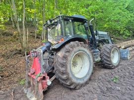 Горски трактор VALTRA T193 |  Горска техника | Дървообработващи машини | KOMITrade s.r.o.