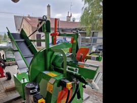 Друга техника Widiam Combi 700, s vynášecím  |  Преработка на дървения отпадък | Дървообработващи машини | Drekos Made s.r.o